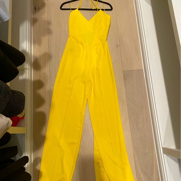 Yellow jumpsuit by Mango - Picture 5 of 8